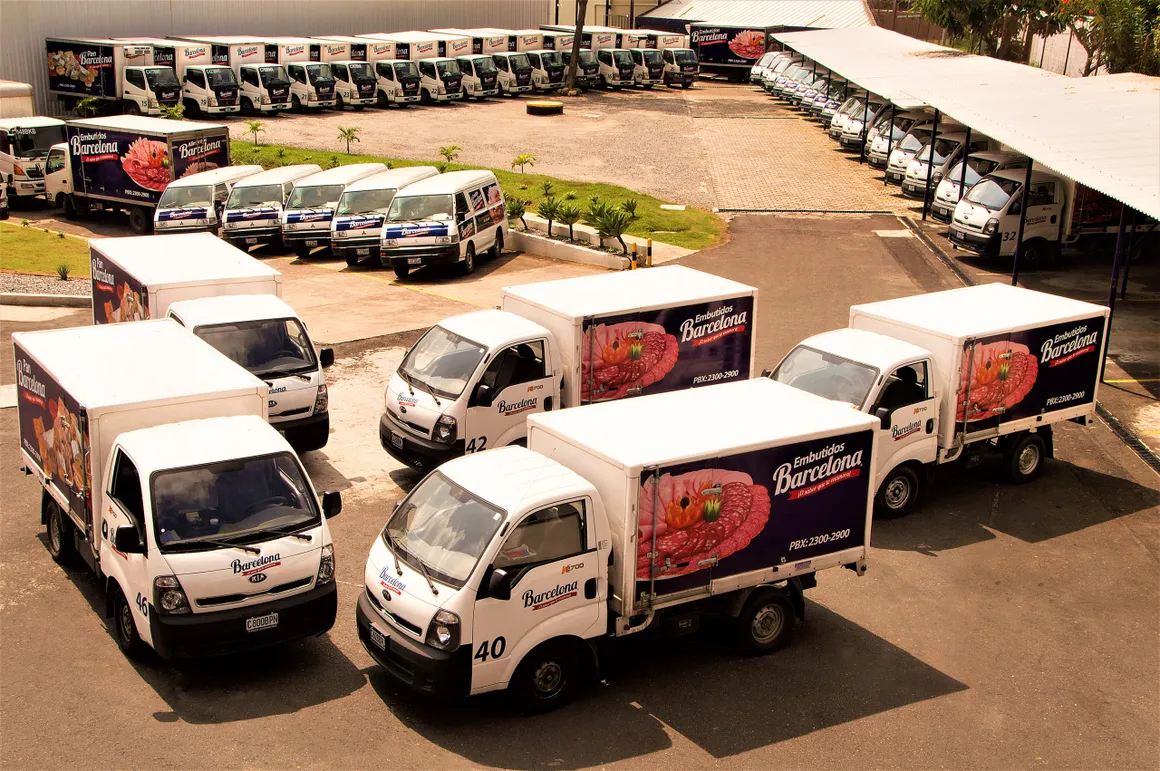 Flota de transporte refrigerado Alimentos Barcelona